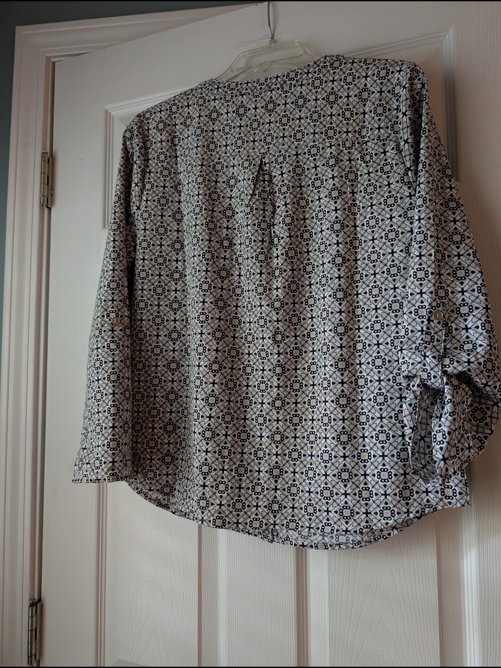 Notations Button-Front Top - Picture 12 of 13